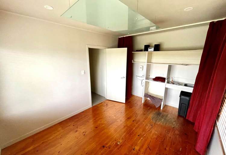 Unit 2/739 Whangaparaoa Road Stanmore Bay_8