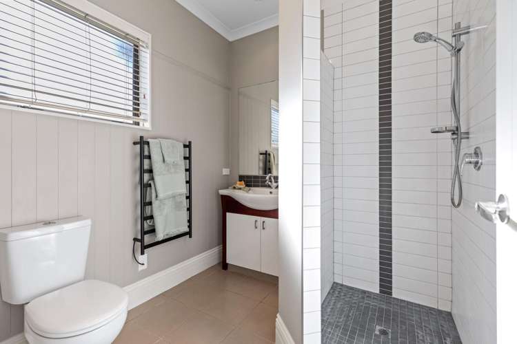 123 Oriental Parade Papamoa_18