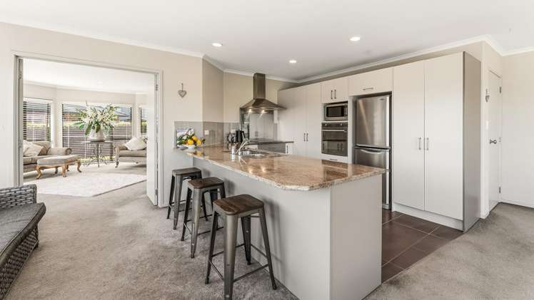 35 Ebbtide Way Maungatapu_5
