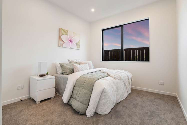 49 Huanui Drive Orewa_17