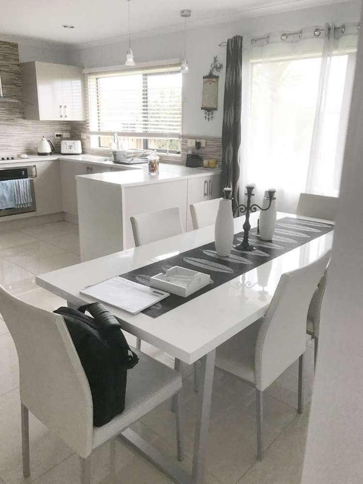 22 Ashmere Lane Manurewa_6