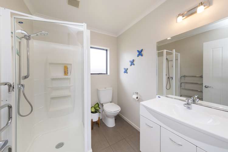 97 Fraser Drive Feilding_11