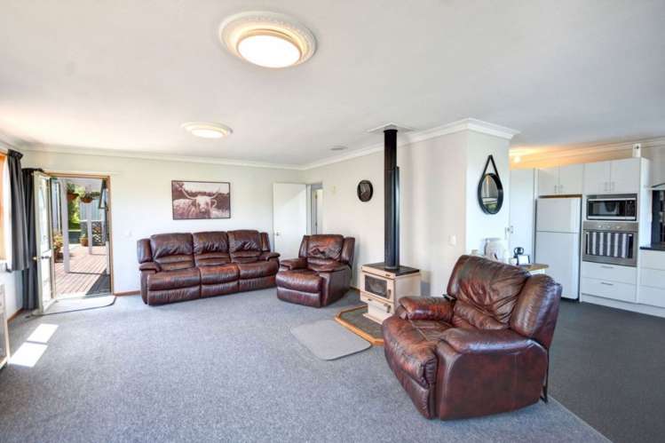 7 Thomson Street Green Island_5