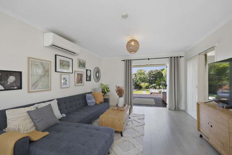 24 Culzean Grove Bell Block_5