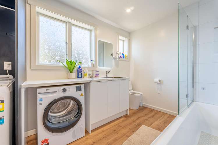 8 Kiwi Drive Highfield_16