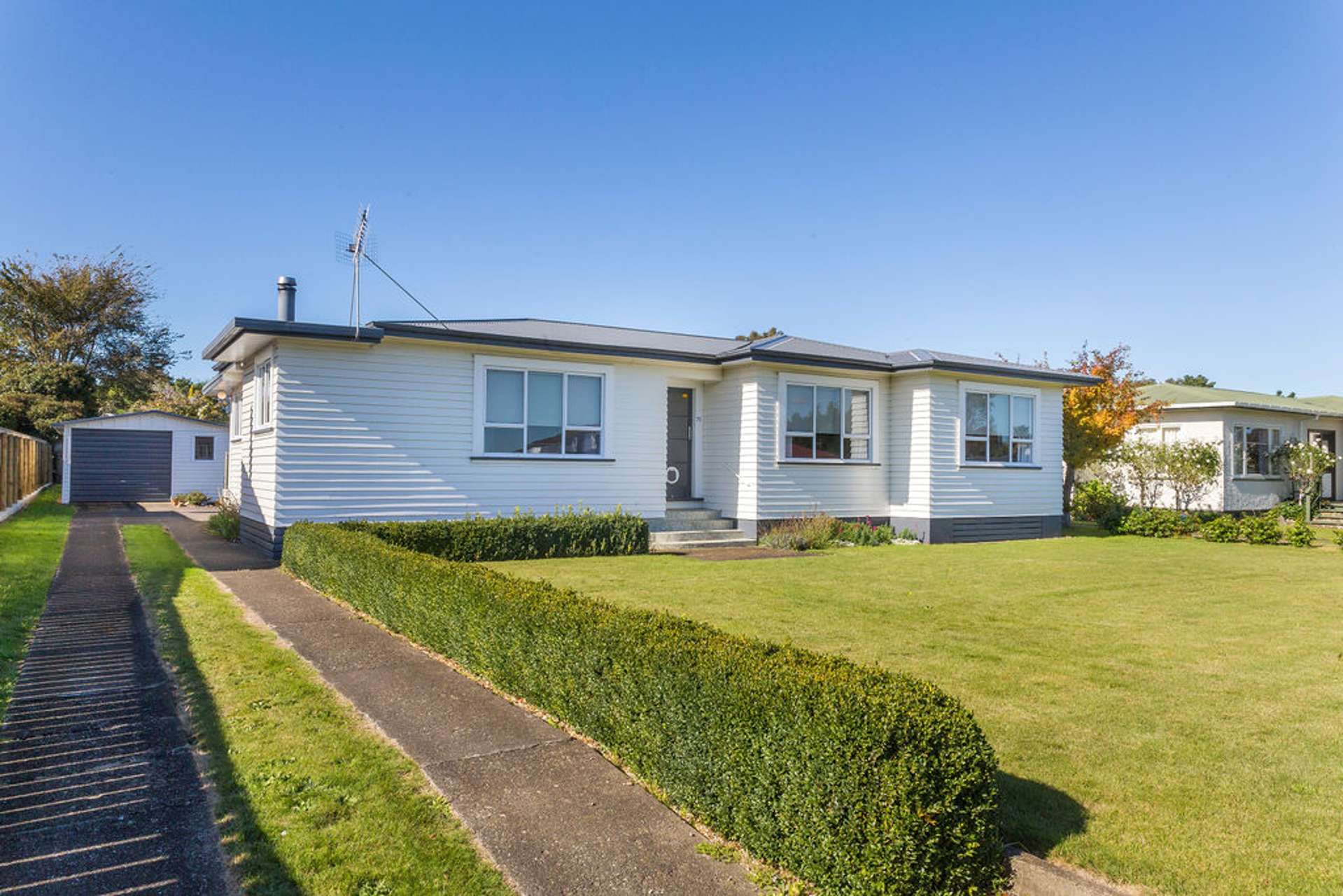 71 Barraud Street Dannevirke_0