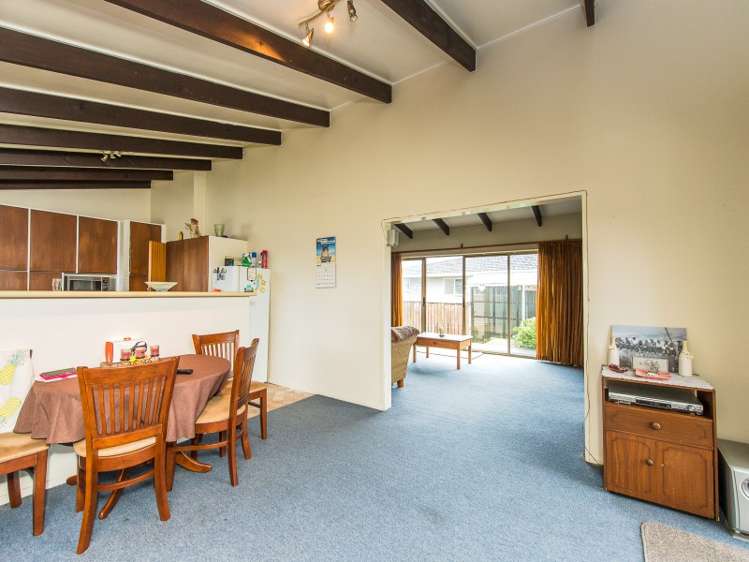 74 Devon Road Springvale_7