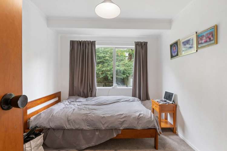 33 Squirrel Lane Browns Bay_15