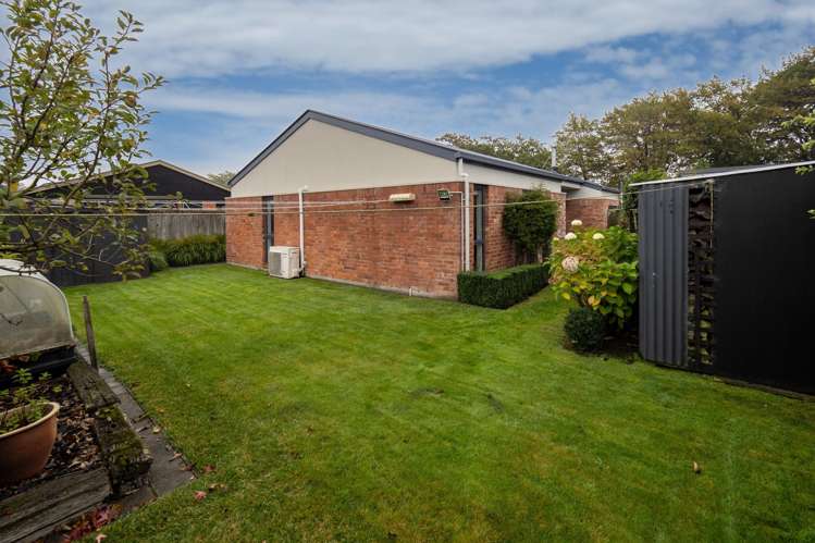 28 Oak Grove Ashburton_24