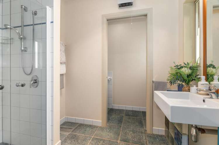 20d Ewing Road Riverside_11