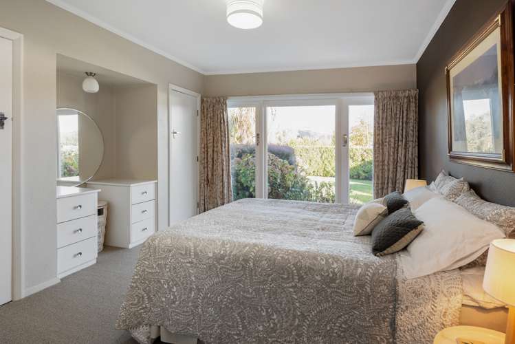 88 New Renwick Road Burleigh_12