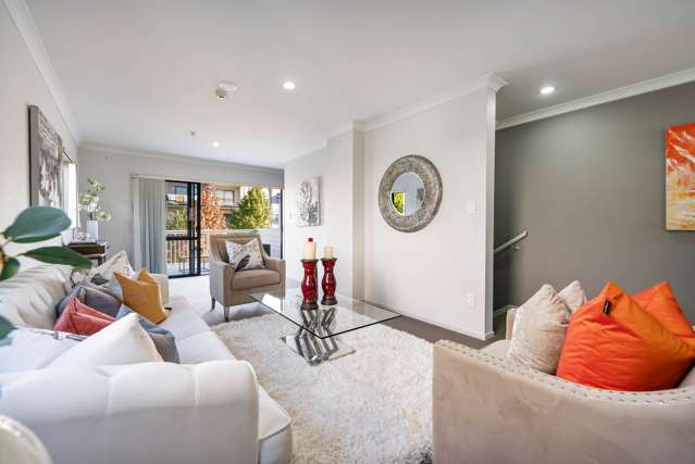 1/46 Carlos Drive Flat Bush_4