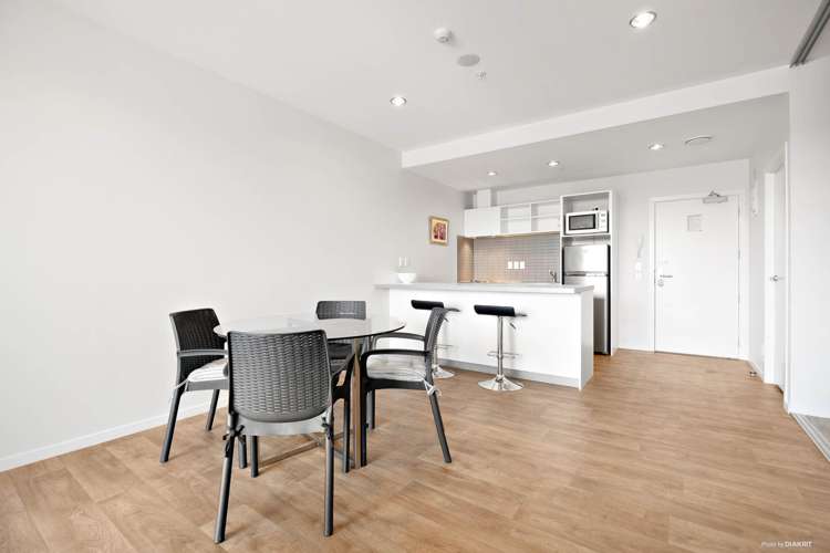 1404/20 Mccrae Way New Lynn_8