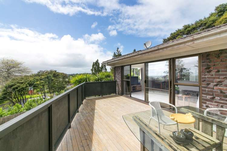 23 Longfellow Parade Glen Eden_7