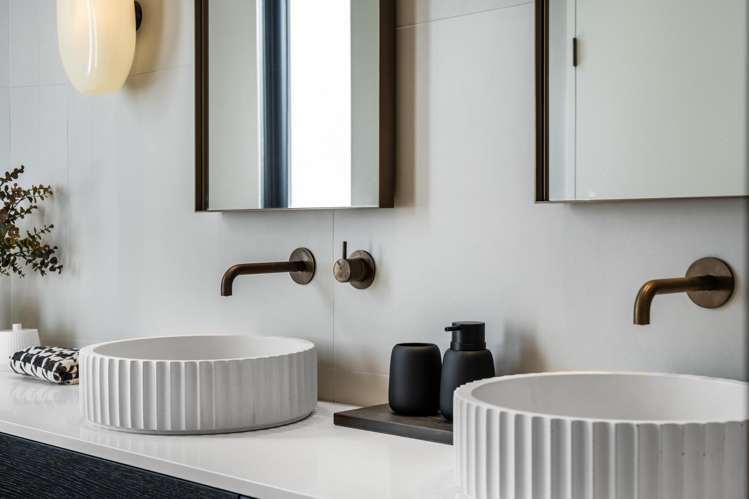 8 Hukanui Crescent Ponsonby_18