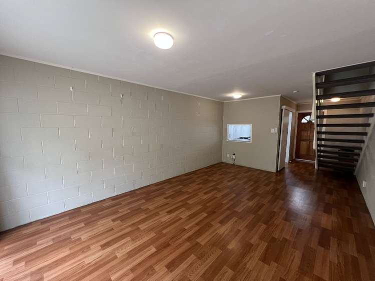 2/176 Panama Road Mount Wellington_9