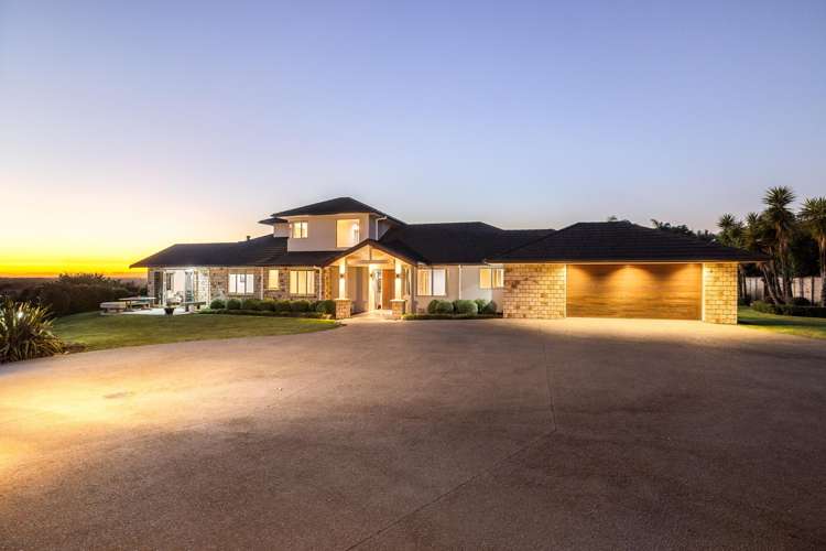 86 MacWhinney Drive_4