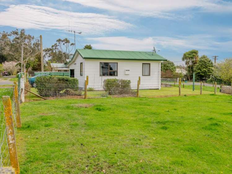 15 Churchill Crescent Shannon_0