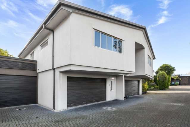 Three Bedrooms - Lynmore