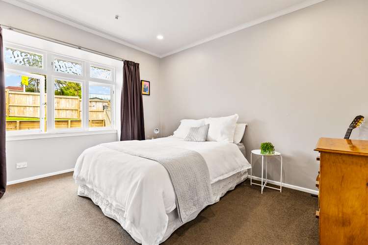 68 Victory Road Laingholm_14