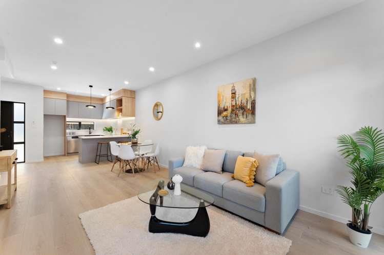 729B Massey Road Mangere_8