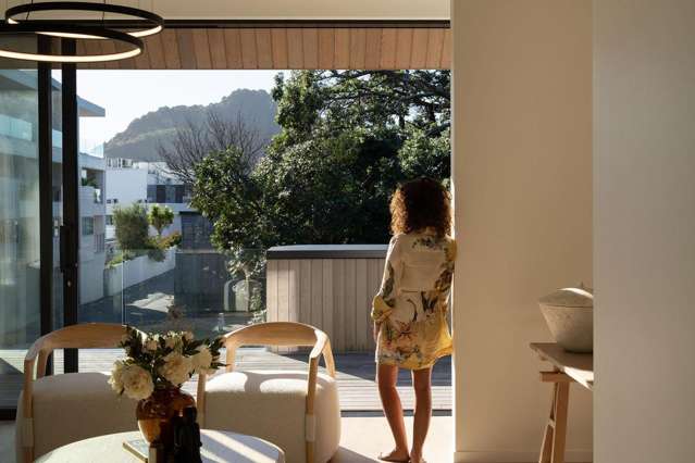 Pōhutukawa Pavilion | Pitau Road