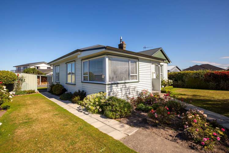 32 Harborough Street Watlington_26