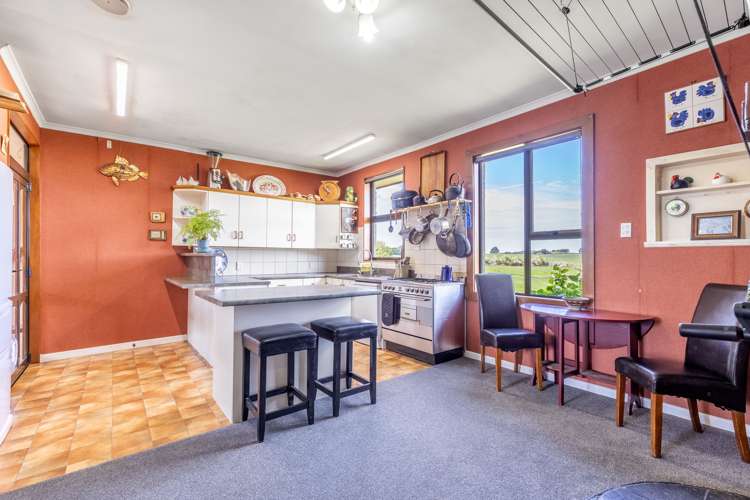 56 Clark Road Omaui_9