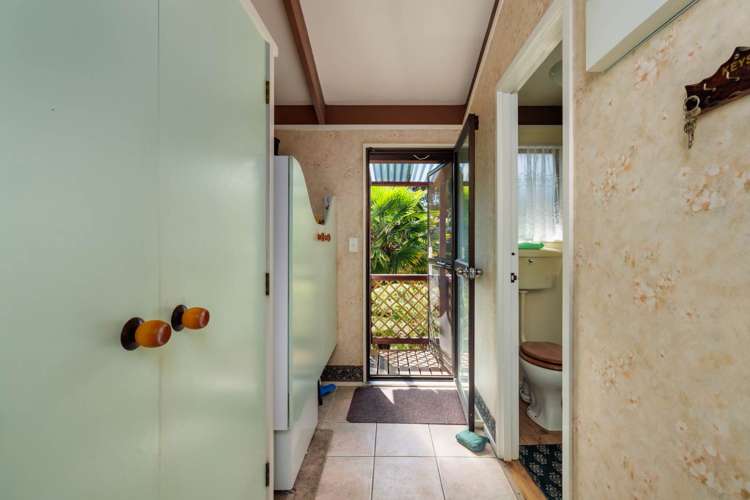 2 Falls View Road Haruru_20