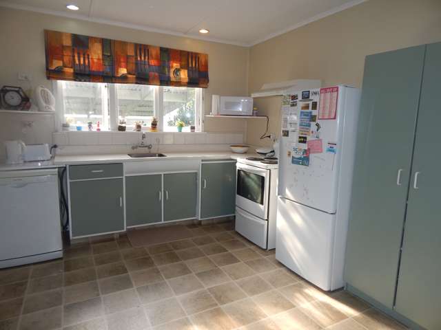 6 Mckenzie Terrace Carterton_1