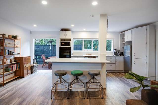 19 Laingholm Drive Laingholm_4