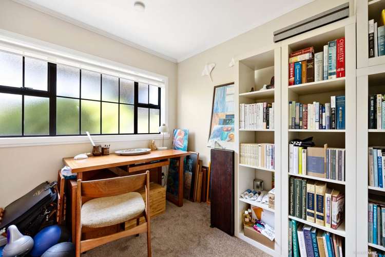 6 Parkside Road West Harbour_18