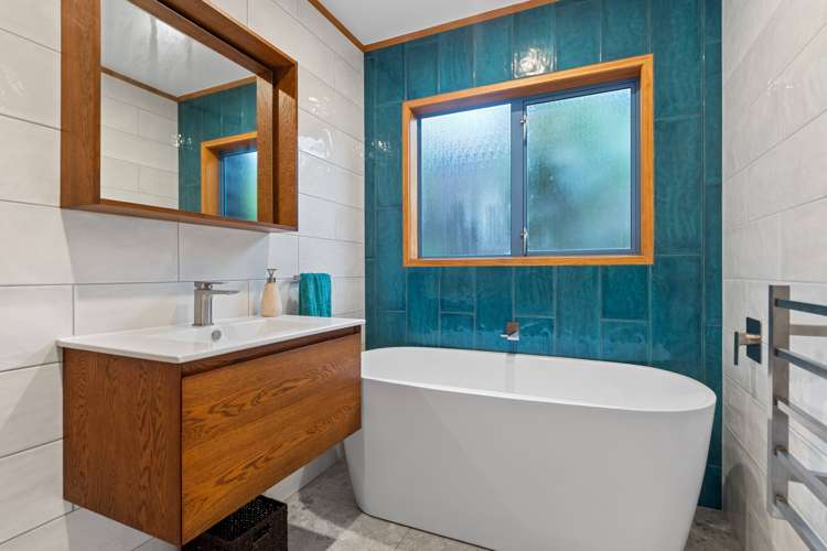 84 Domain Crescent Muriwai_19