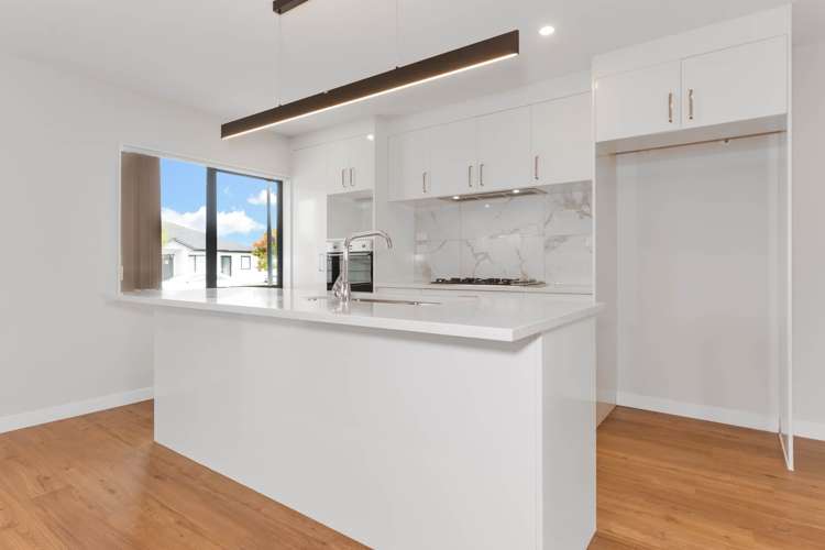 7 Hard Beech Street Takanini_11