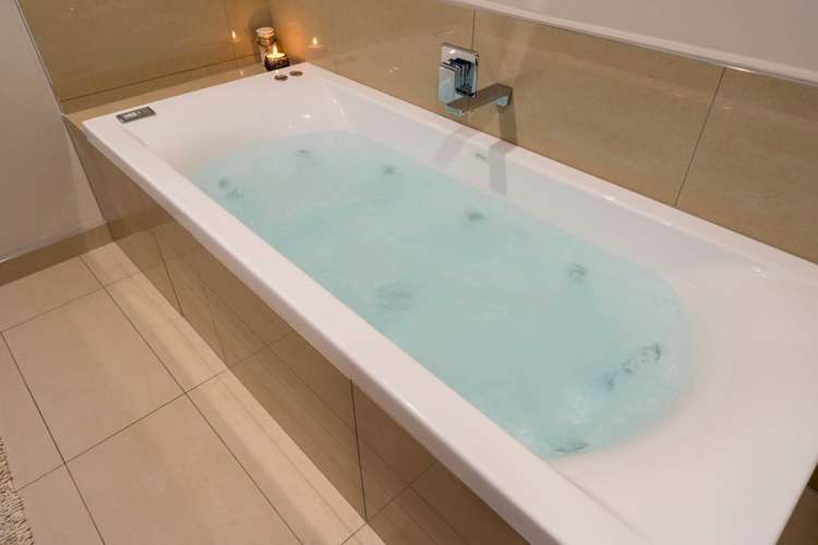 70A Tirimoana Road Te Atatu South_16