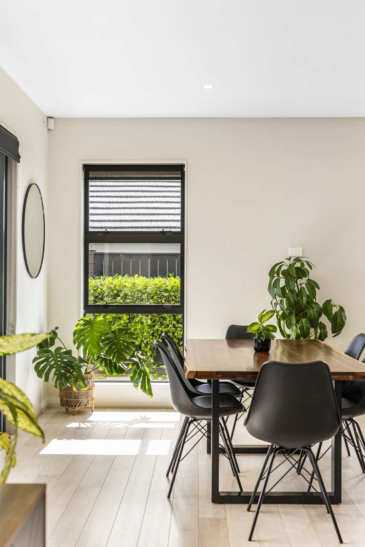 27 Doidge Street Beachlands_14