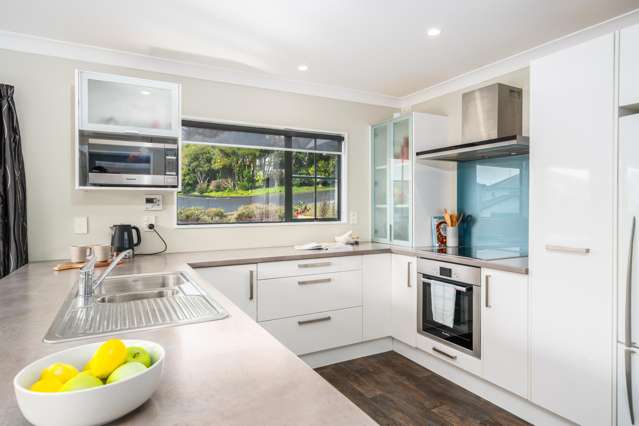 79 Abilene Crescent Churton Park_2