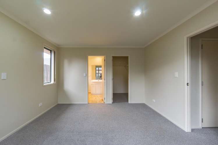 16 Earlswood Avenue Hamilton East_14