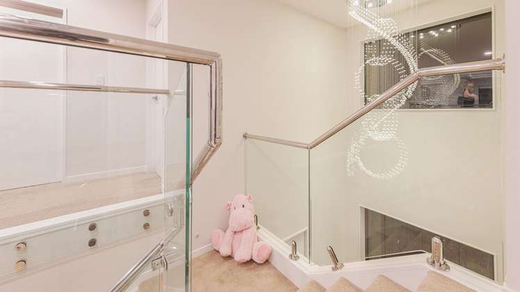 21 Quattro Avenue Flat Bush_8