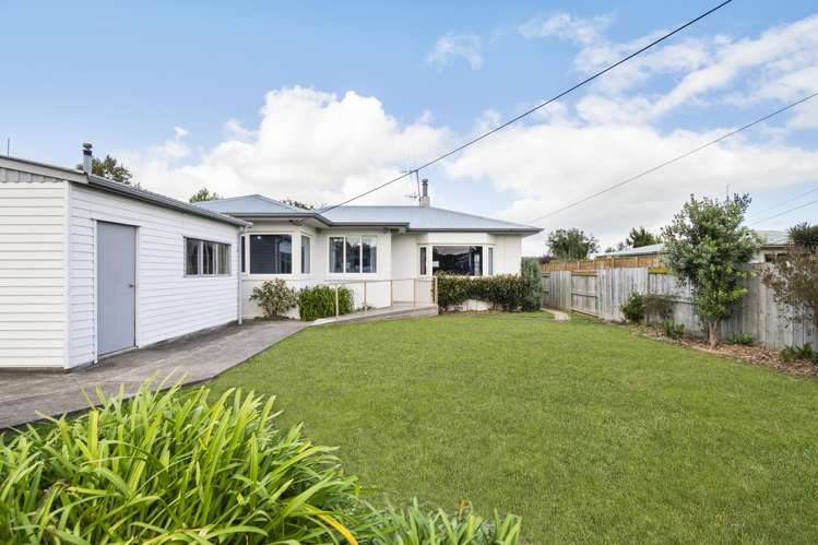 9 Wellington Street Feilding_17