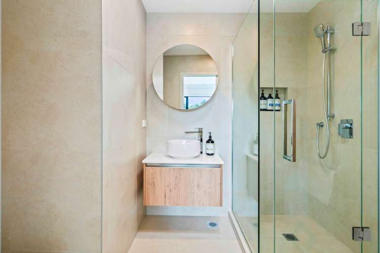 16 Beach Road Hobsonville_18