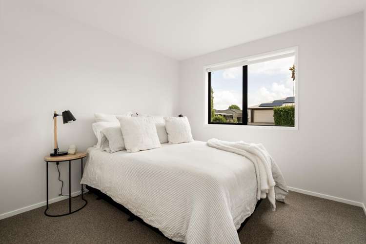 4 Blacklock Road Pyes Pa_18