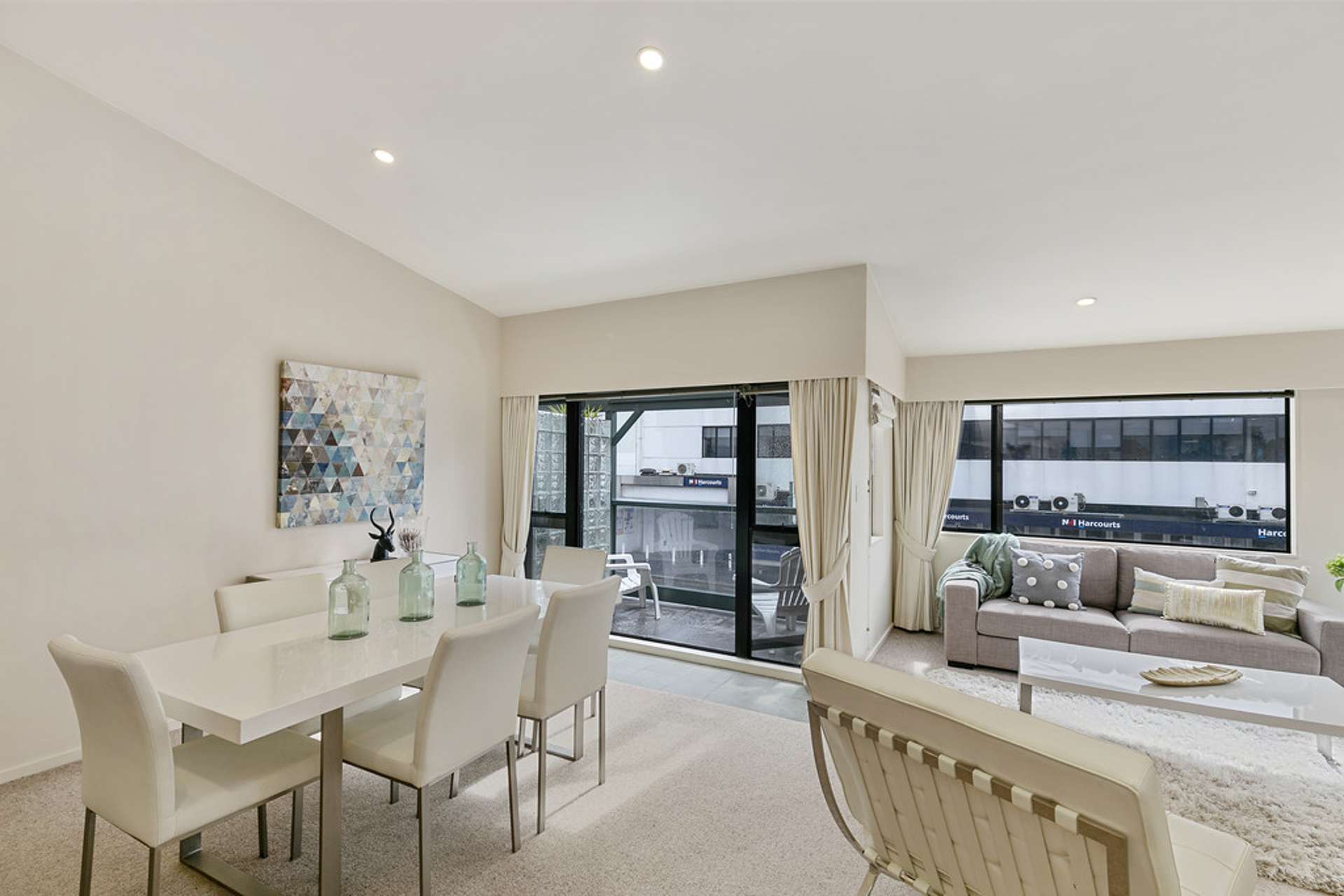 2/1 Vivian Street Te Aro_0