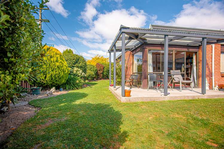 2/189 Highsted Road Casebrook_12