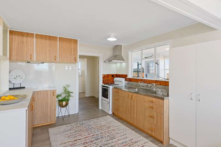 8 Minorca Lane Burwood_7