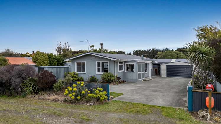 21 Holton Road Amberley_9