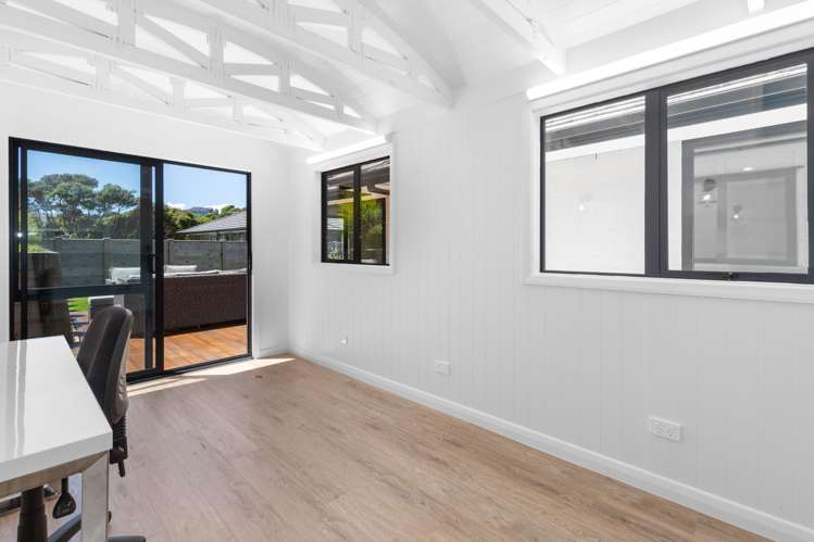 6 Martingale Drive Whitby_23