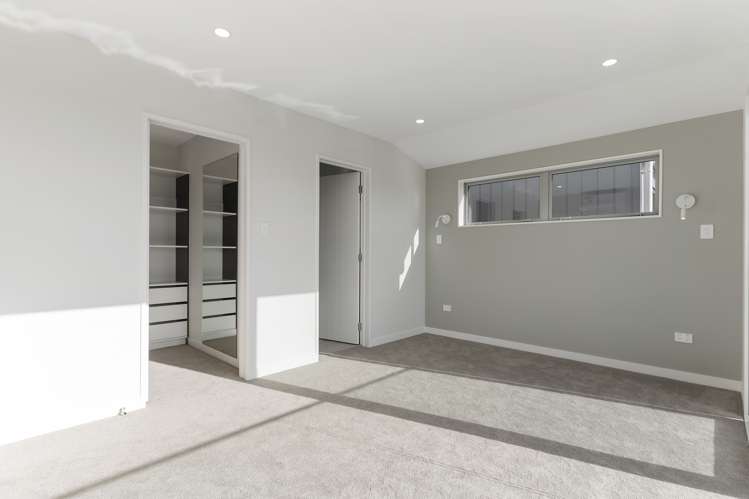 1b Sea Spray Drive Bucklands Beach_7