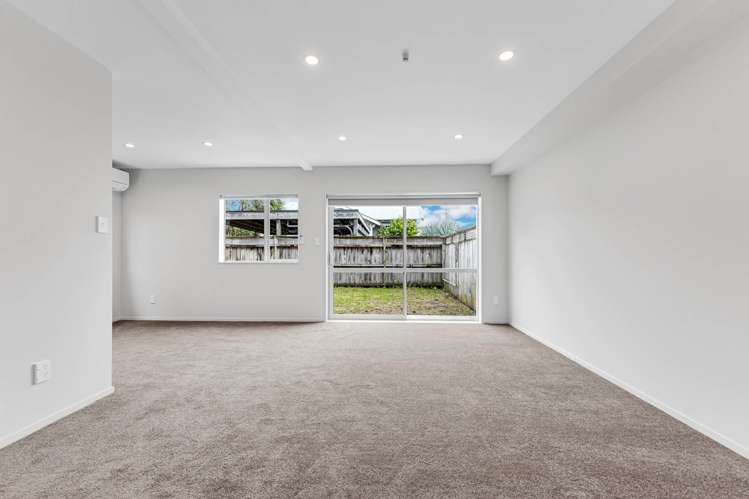 22/45A Swanson Road Henderson_0