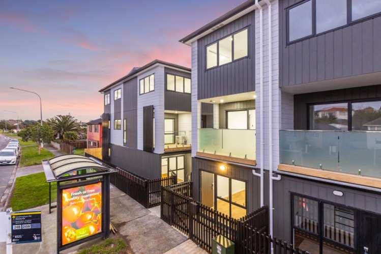21/717-719 Sandringham Road_0